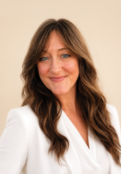 Clare Fite profile image.