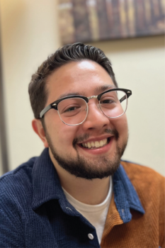 Michael Arreygue headshot.