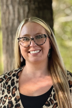 Taylor Tremayne Janvary Headshot.